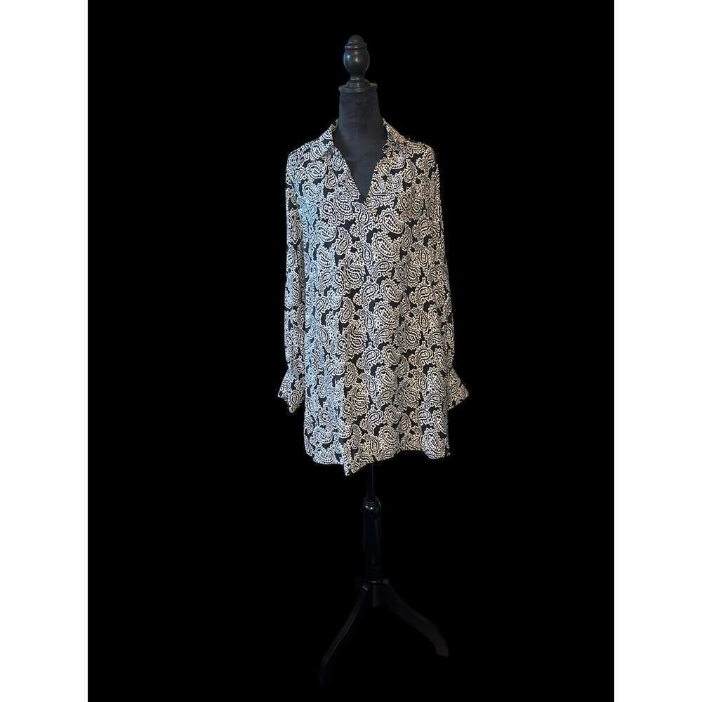 H & M White and Black Paisley Design Long Blouse/Tunic - Size XS